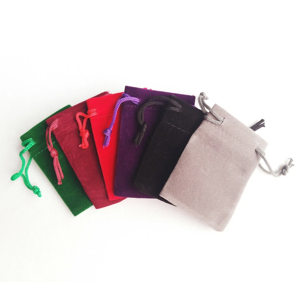 Bolsa de terciopelo con cordón de 25 piezas Joyería de Navidad Bolsa Anillo Bolsas de regalo Favores de boda Foto 2 de 4