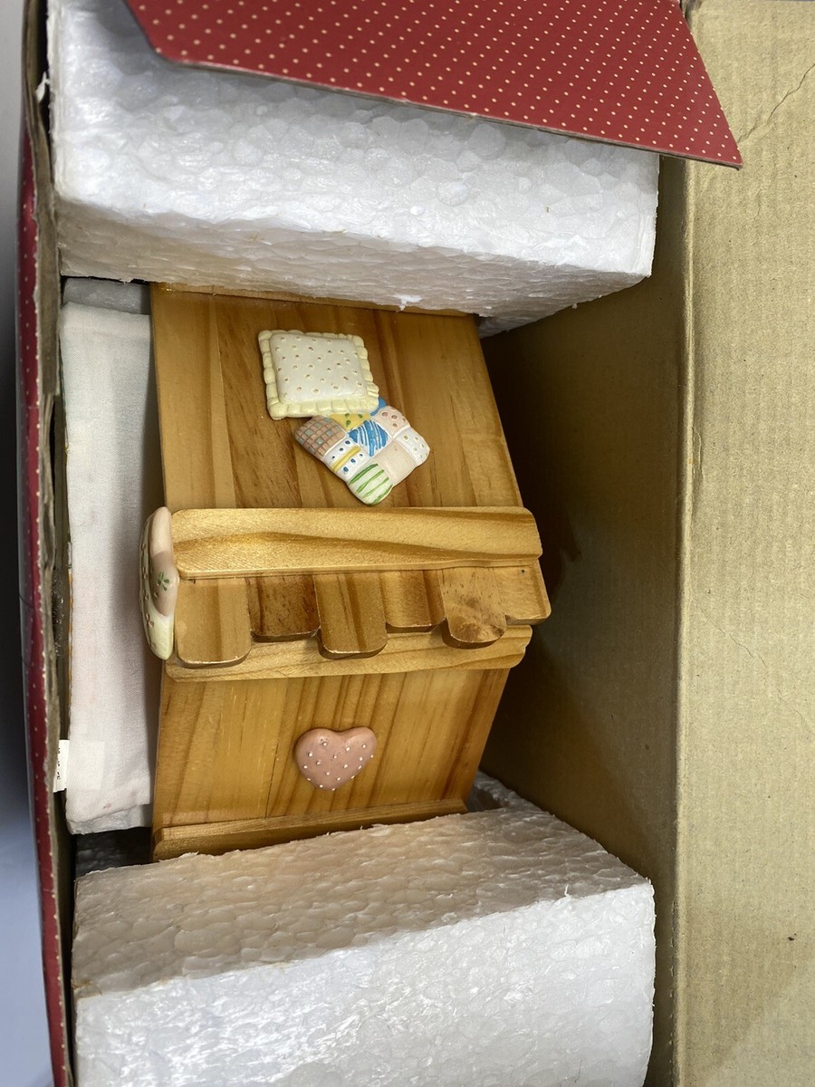 Cherished Teddies Retired 4 Piece Nativity Set 1993 Enesco