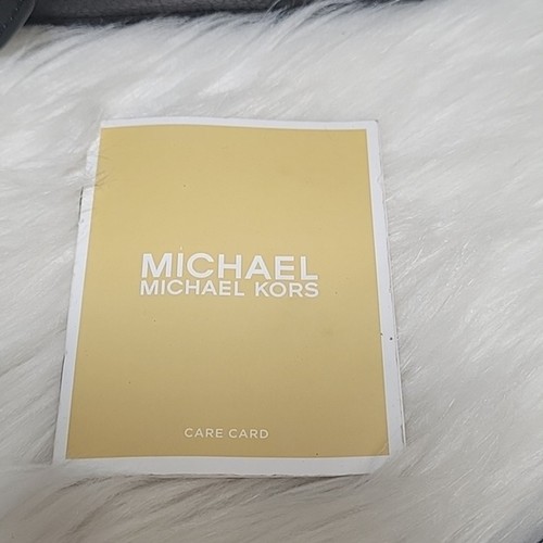 Neu, Michael Kors Viola Nieten Klappe Messenger Umhängetasche in Schwarz - Bild 3 von 12