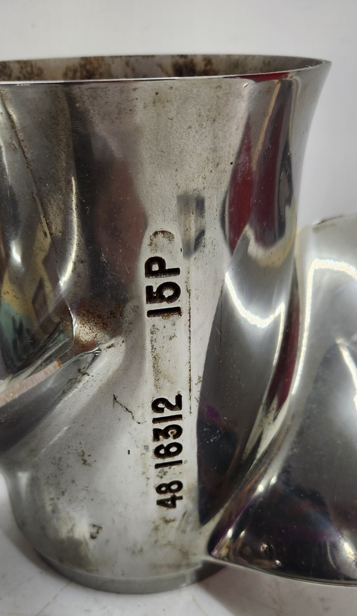 オリジン　15ポンド 48-16312 Mercury Vengeance SS Prop 15P Propeller 14-1/2 x 15