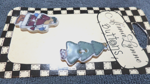 2 Ceramic Buttons Original Card SANTA & TREE Alma Lynne Designs - Picture 2 of 3