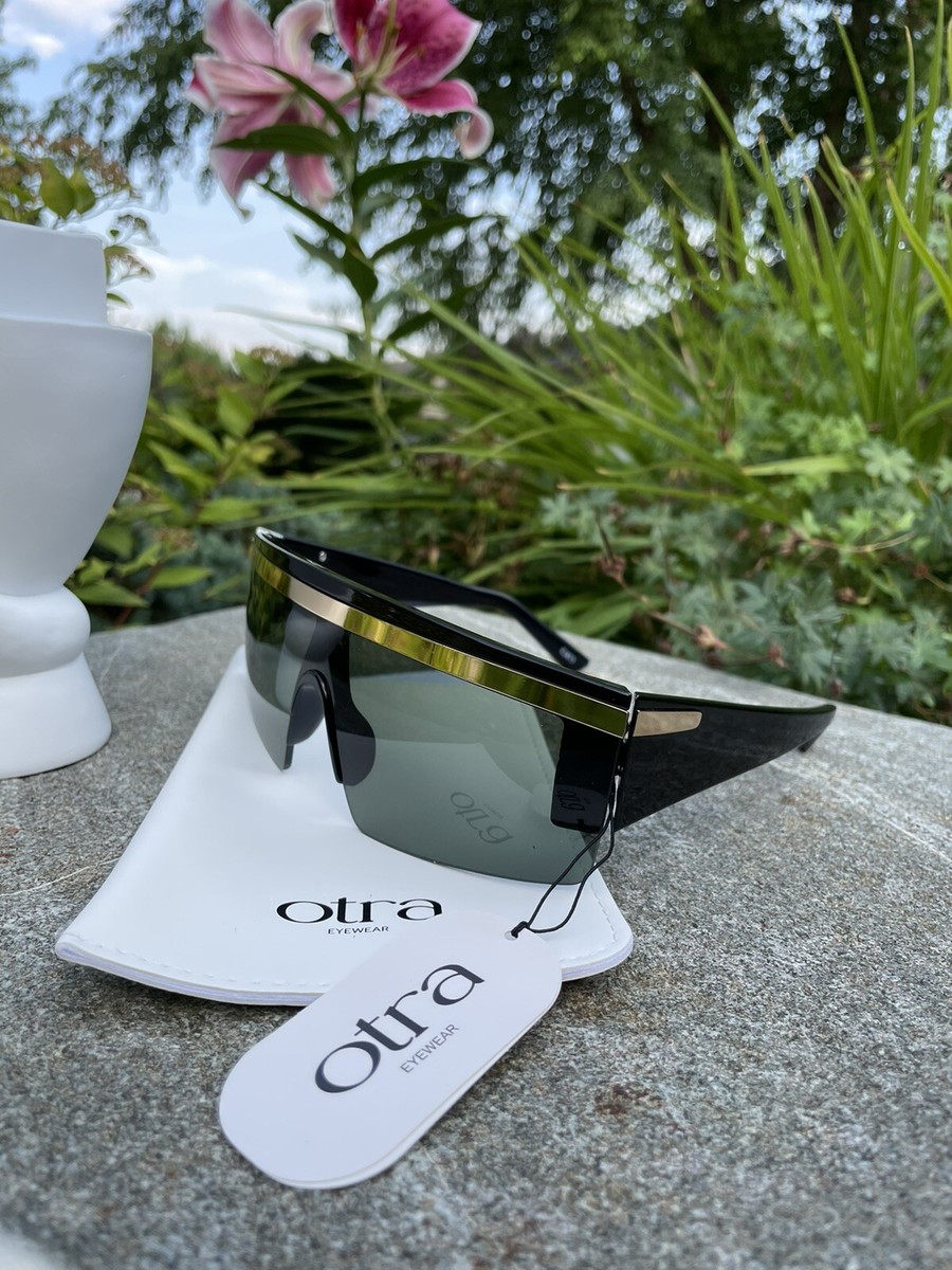 NWT OTRA Coletta Black w/Gold Trim Shield Sunglasses | eBay