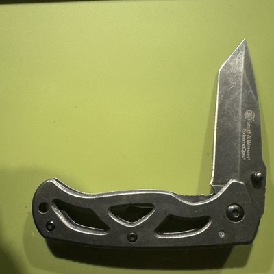 Smith And Wesson Extremeops Pocket Knife, Locking Blade