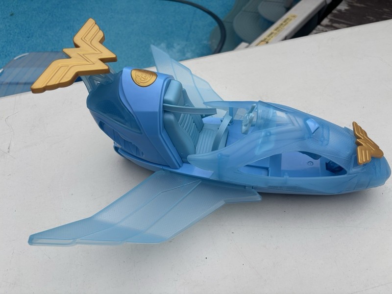 Wonder Woman Plastic Jet Vehicle Accessory for Action Figures, 1 Pack