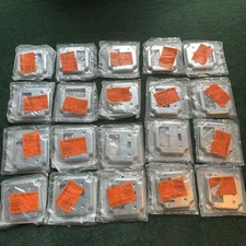 1 RACO INCORPORATED 4" Flat Cover Square Single Toggle & GFCI Box Cover No. 814C