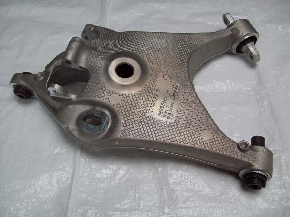 Volvo S90 V90 V60 S60 TX5 Taxi Suspension Arm Genuine Rear Right 2017 onward - Image 4 of 4