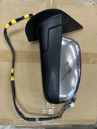 09-14 Chevy Tahoe/Suburban LTZ Left LH Chrome Power Signal/Blind Spot Mirror