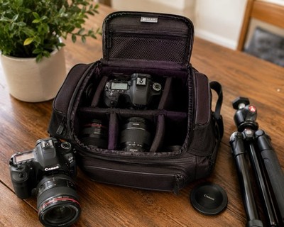 USA Gear DSLR Camera Backpack Case Padded Dividers Laptop Photography Travel Bag