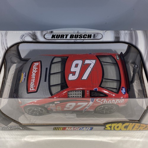 🔥 🔥 New Sealed Hot Wheels Nascar Stockerz #97 Diecast w/Take off Platform! - Picture 6 of 18