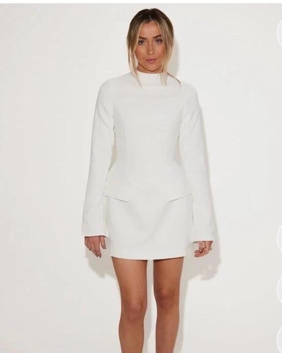 ODD MUSE / THE ULTIMATE MINI VESTIDO MANGA LARGA / NEGRO / Talla: S Foto 2 de 4