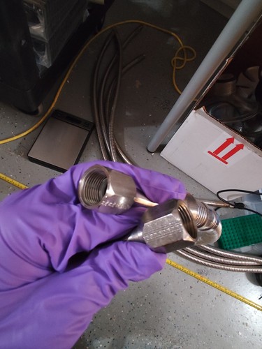 Liquid Nitrogen Cryogenic Transfer Hose flexible - Picture 3 of 8