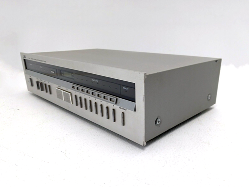 JVC T-40P AM/FM Quartz Synthesizer Stereo Tuner JAPAN - WORKS - Picture 3 of 7