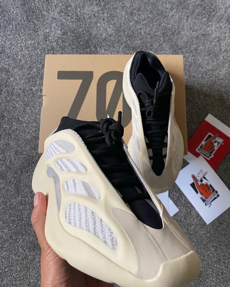 Yeezy 700 V3 Yeezy Price Adidas Yeezy 700 V3 Azael Size Uk Brand - Main Image