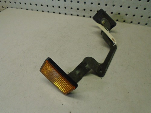 Front Reflectors w Bracket for Kawasaki ZR7S ZR750 S 2000 - 2005 - Picture 1 of 6