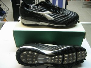 diadora turf