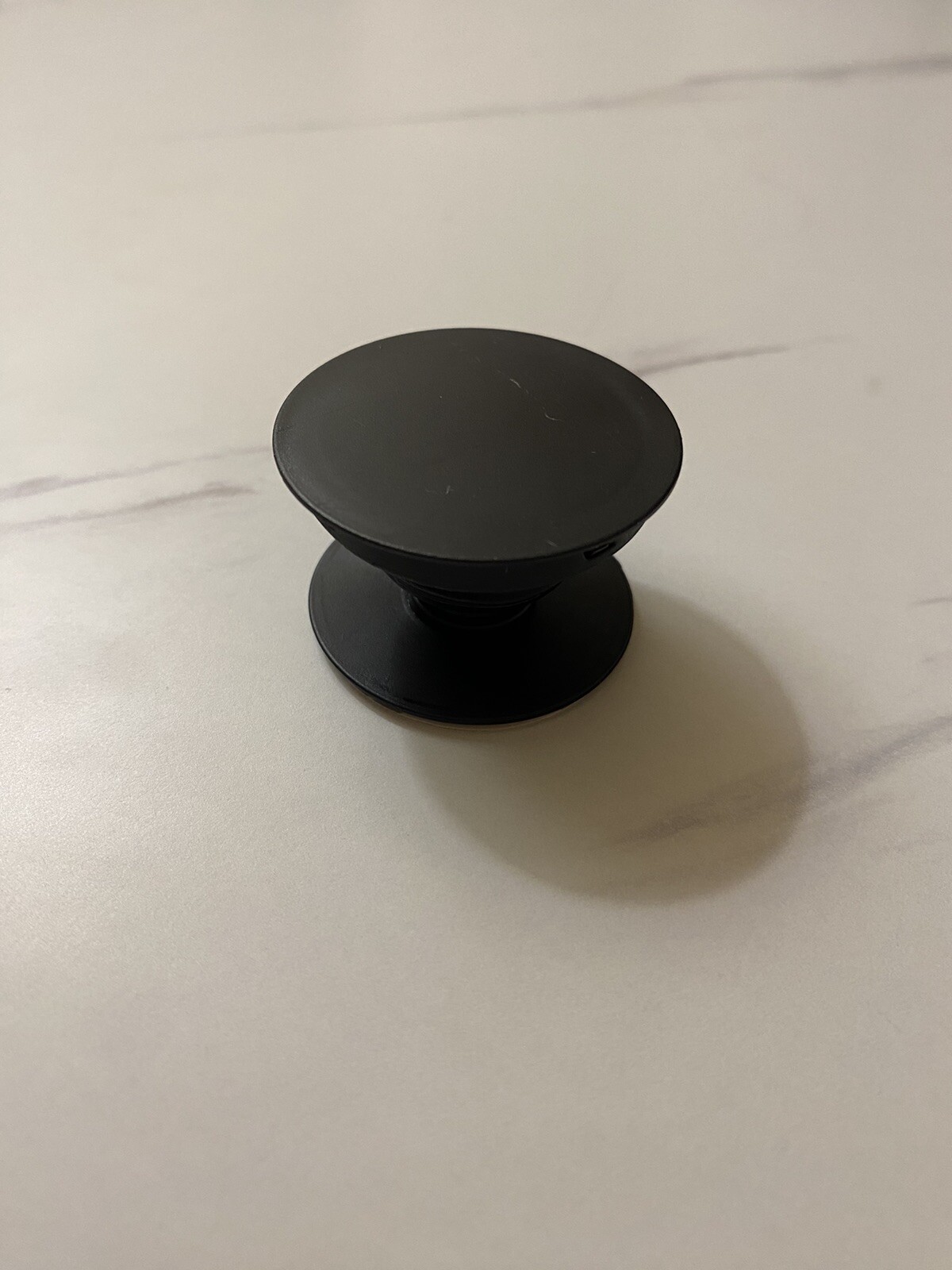 PopSocket Collapsible Single Grip & Stand Universal Phones and Tablet Holder NEW-image