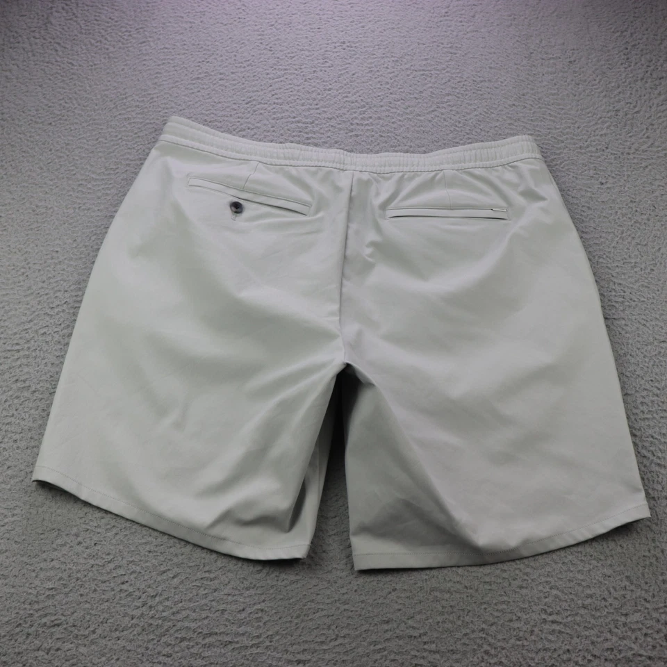 Vuori Shorts Mens 38 Gray Cascade Twill Stretch Active Performance Drawstrings - Image 2 of 4