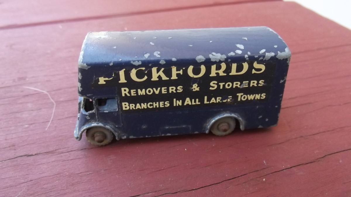 Vintage Lesney Matchbox No. 46 Pickfords Removers & Storers