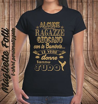 magliette aderenti ragazze