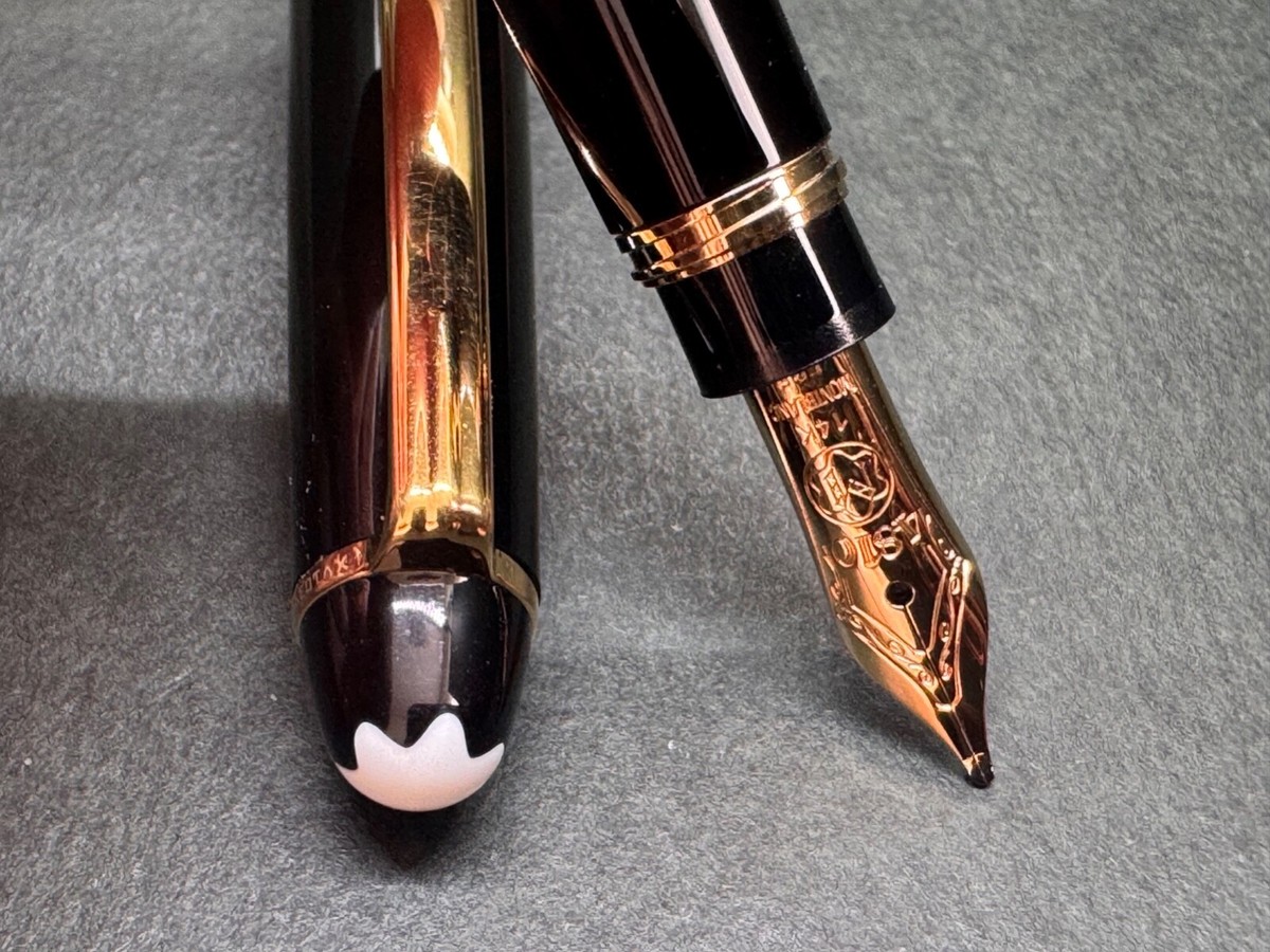 MONTBLANC MEISTERSTUCK 114 MOZART Black GT Fountain Pen 14K 585