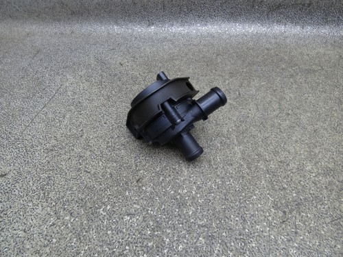Zusatzwasserpumpe 5Q0965567 97Tkm VW Touran II 5T 1.2 TSI 15.1848.010