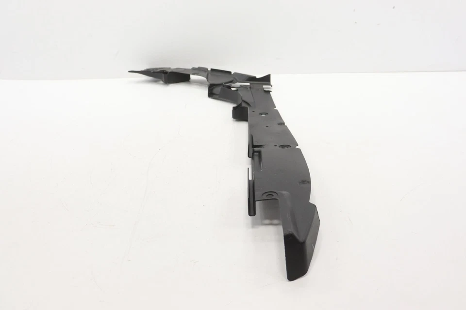 2016-2022 JEEP GRAND CHEROKEE WK FRONT LEFT FENDER CLOSEOUT PANEL OEM 68277399AA - Image 4 of 4