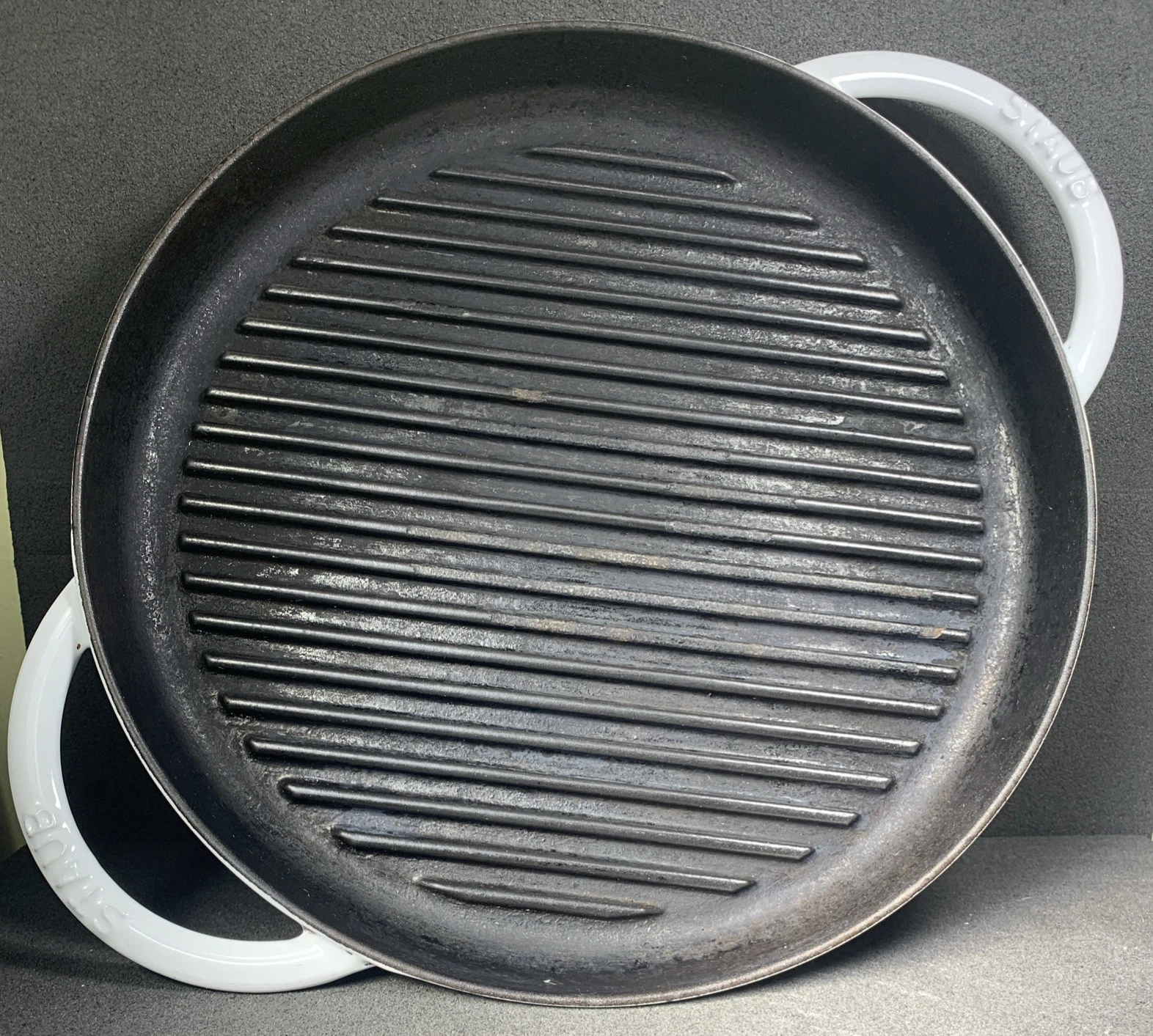Staub Enameled Cast Iron Grill Pan - Thumbnail 5