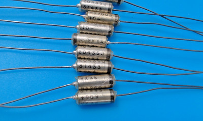 Lot of 9 MIL-SPEC M39003/10-2043SJ 5.6uF 35V Hermetic Tantalum Caps NOS