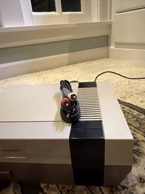 Working Nintendo NES Original Console with Controllers & Power Supply New 72 pin