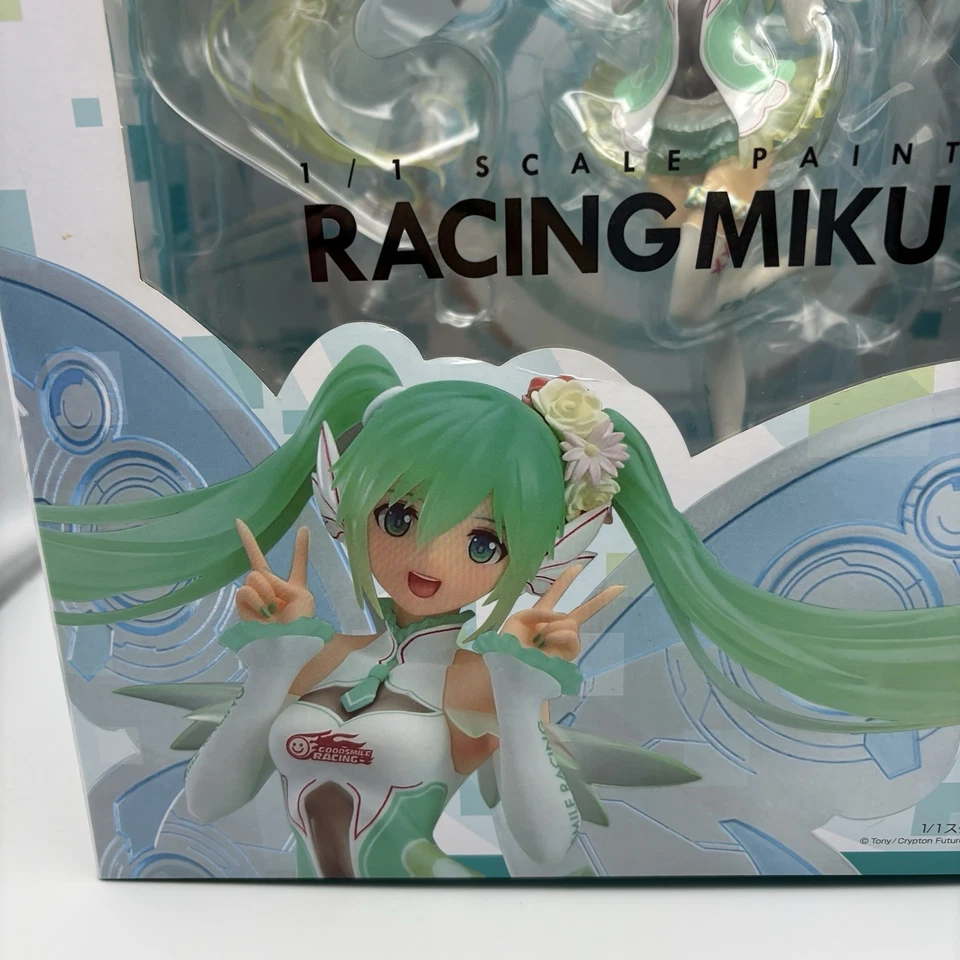 Hatsune Miku GT Project Racing Miku 2017 ver. 1/1 PVC Good Smile Company JP - Immagine 4 di 4