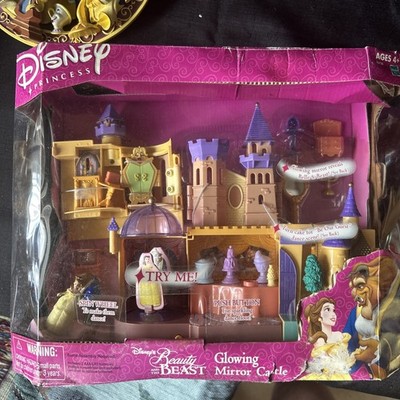 2002 Hasbro Beauty and the Beast Glowing Mirror Castle Playset