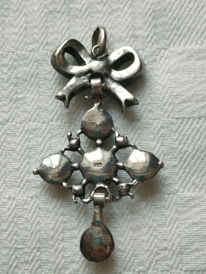 Bijou ancien régional : pendentif , croix , noeud , strass. - Photo 4/4