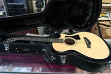 Taylor 352ce 12-String Grand Concert Acoustic/Electric Guitar with Hardshell Cas