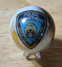 NEW YORK CITY POLICE MARBLE I" & STAND SHOOTER SIZE BADGE NYPD COLLECTIBLE