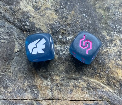 Pokémon Gaming Dice. 2 Total