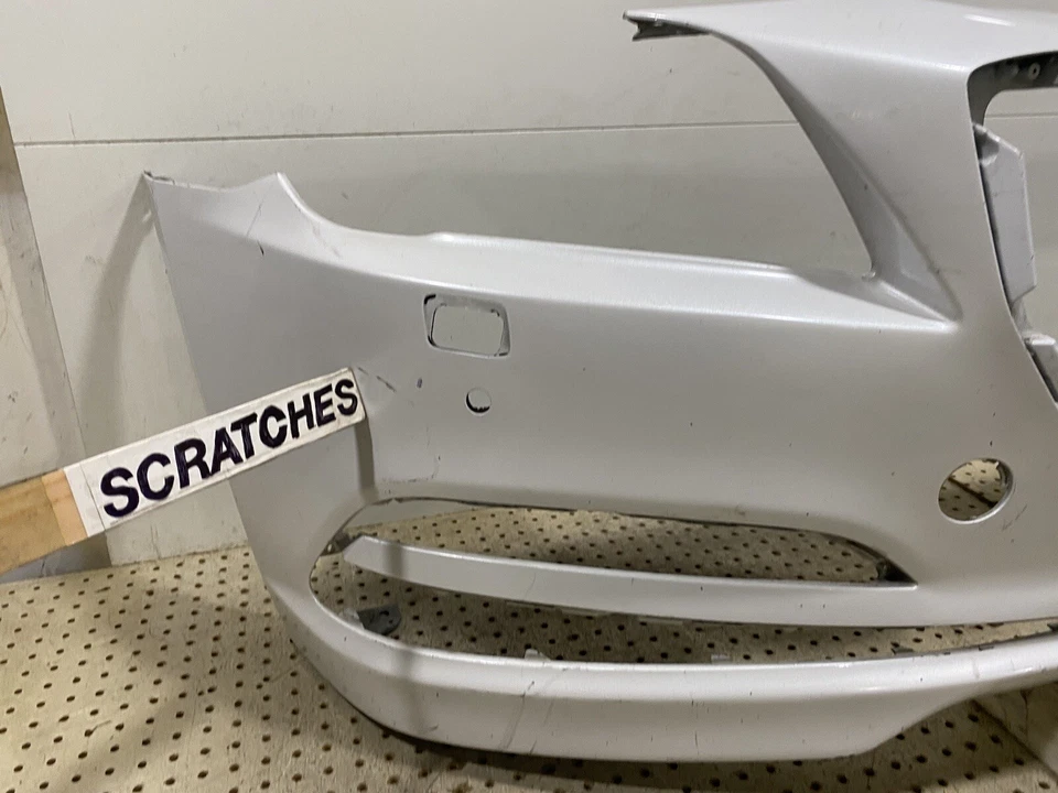 Cubierta de parachoques delantero OEM 2015-2016 Hyundai Genesis 3.8/5.0 LEER LA DESCRIPCIÓN Foto 3 de 4