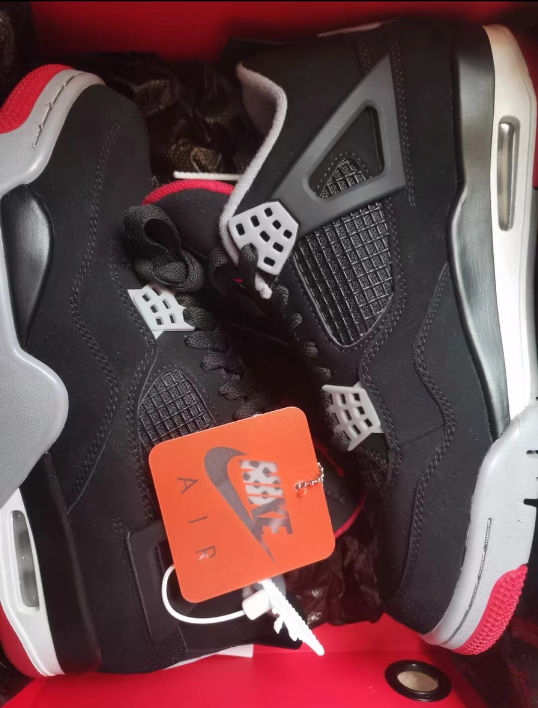 bred 4s size 9.5