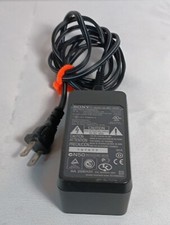 Sony Battery Charger Model BC-V615 For Sony NP Series Black Pre-Owned