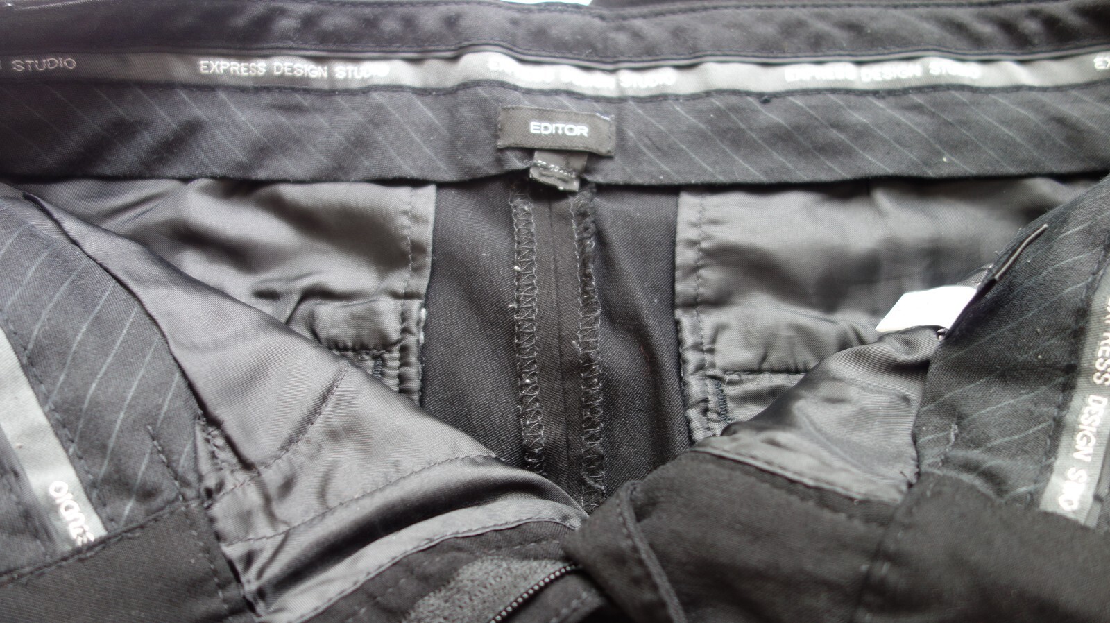 EXPRESS DESIGN STUDIO EDITOR Length 36" Black Dre… - image 1