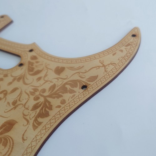 Golpeador de guitarra eléctrica Fender SSS 11 agujeros Strat madera tallada - Imagen 4 de 12