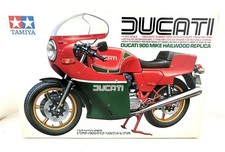 Tamiya 14019 Bausatz Motorrad Ducati 900 1:12