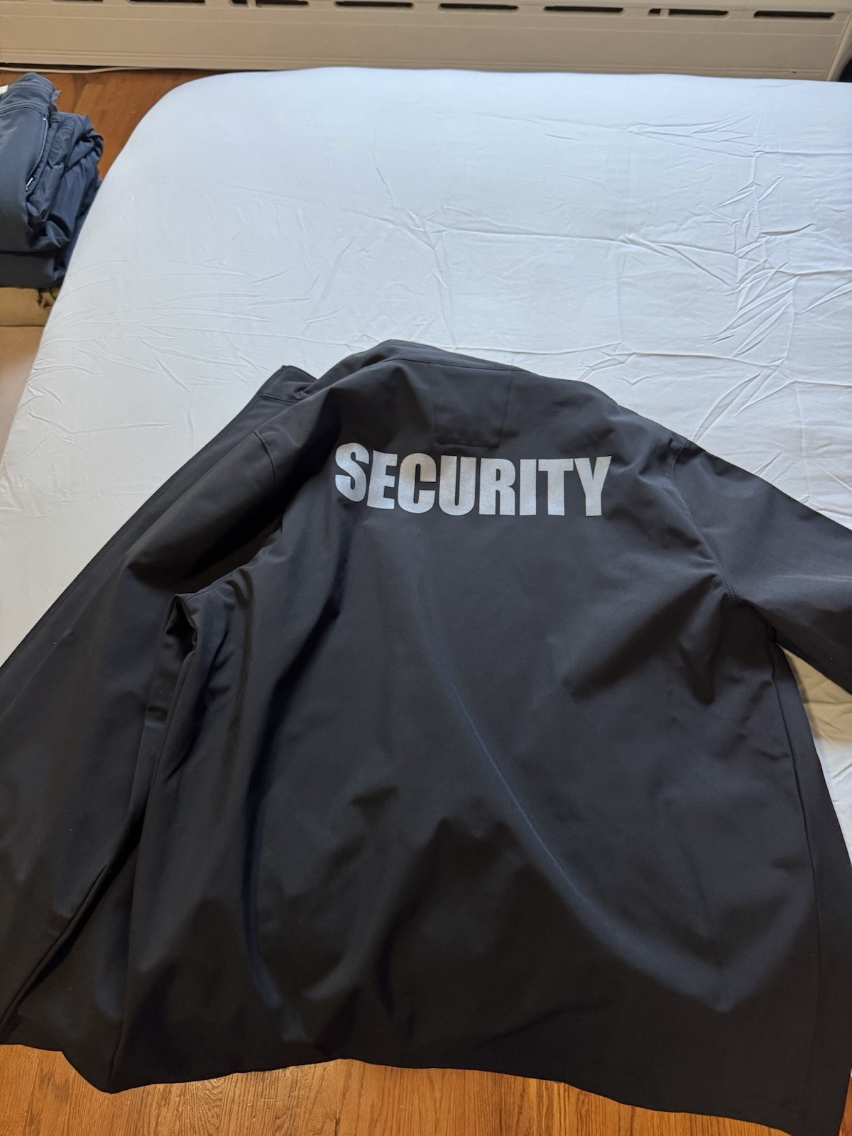 Security Jacket - image 4