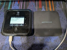 NETGEAR Nighthawk MR5100 5G Wi-Fi 6 Mobile Hotspot AT&T Unlocked Router - Black