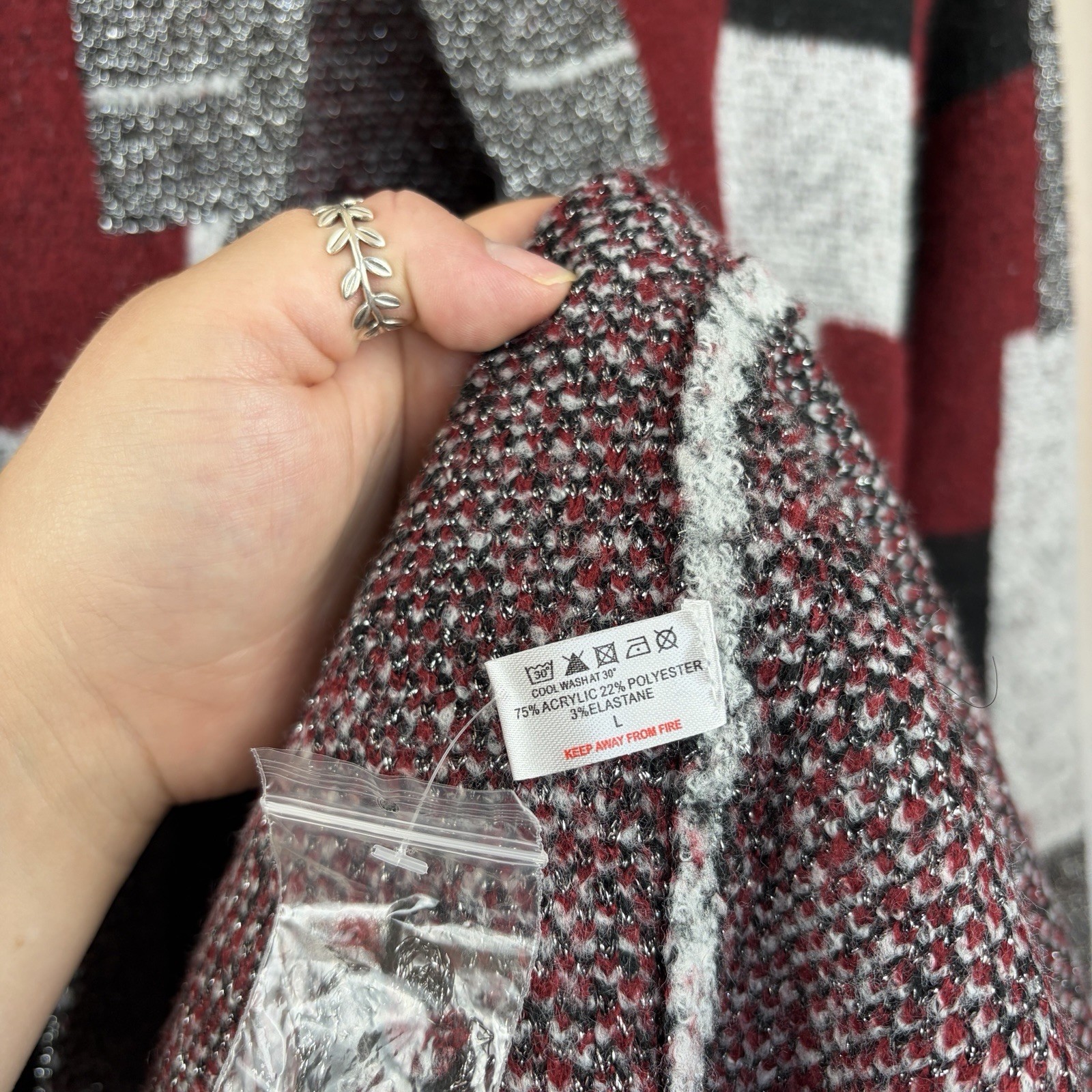 Mitzy Geometric Pattern Colourblock Red Black Open Front Cardigan Size Large image 6