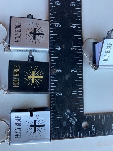 8 Heilige Bibel Schlüsselanhänger Englisch Party Gastgeschenk Geschenke - Bild 6 von 6