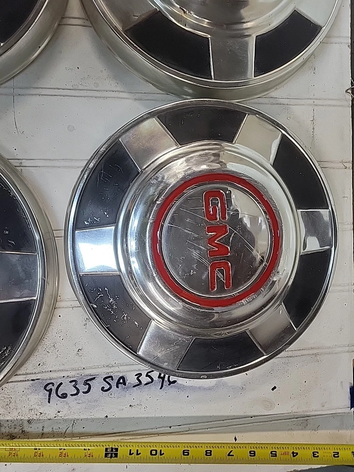 Tapacubos para camioneta GMC vintage 12 pulgadas para 3/4 toneladas o 1 tonelada Foto 4 de 4