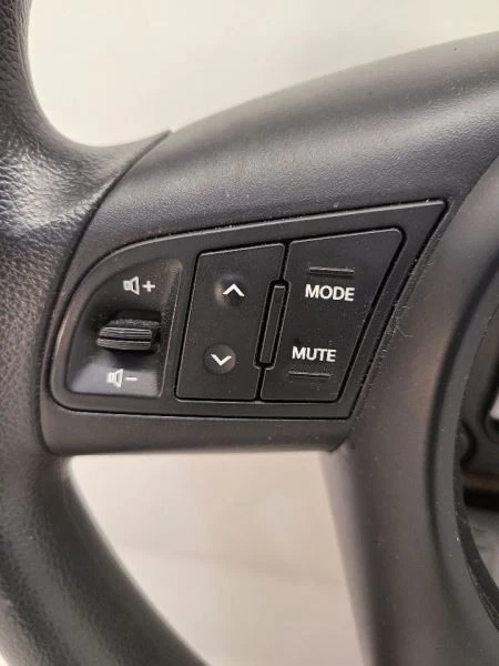 2010-2013 KIA FORTE Steering Wheel W Cruise 561101M650WK     — 第 3/4 张图片