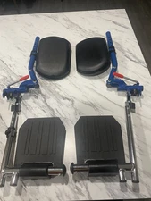 Medline Wheelchair Leg Rest Elevating Leg Rest Blue WCA806985HCH2 (SB)