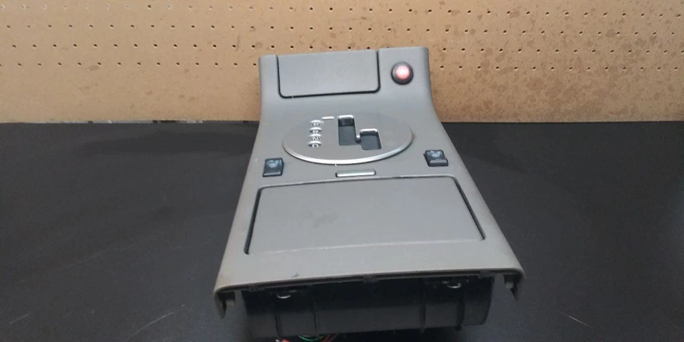 Infiniti G35 2004 conjunto de palanca de cambios de transmisión OEM 68800 AL500 Foto 2 de 4