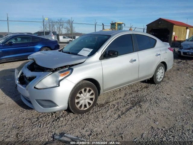 Nissan Versa 2016 caja de fusibles usada tracción delantera 1,60 L 129 k millas OEM 3162351 Foto 2 de 4